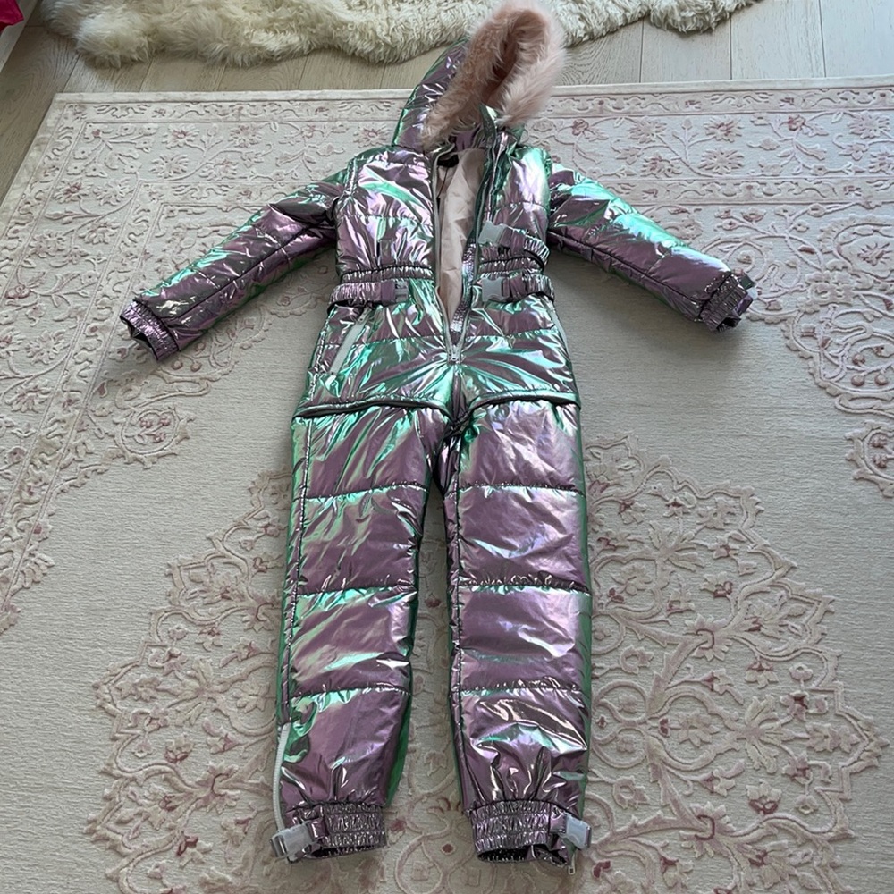 Ski suit